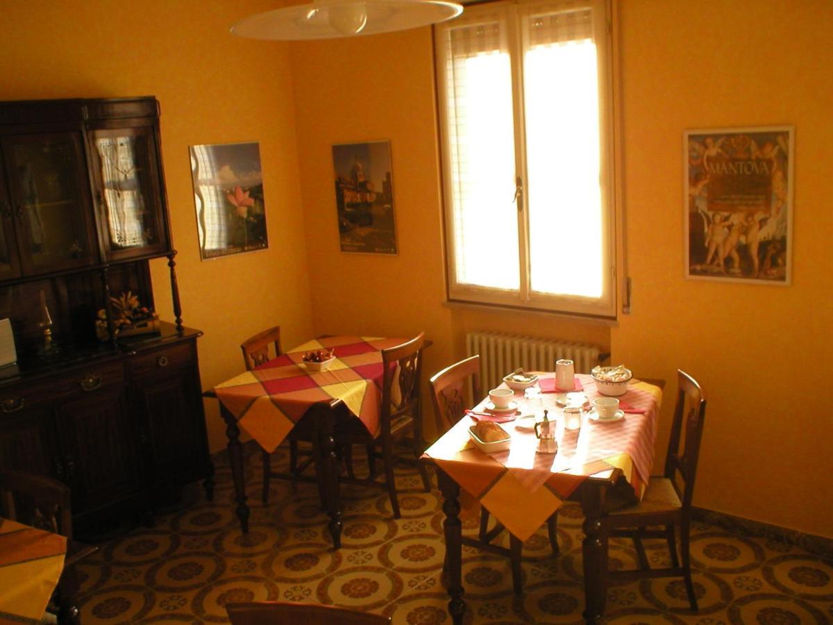 Bed and Breakfast Ai Giardini Del Te Mantua Exterior foto